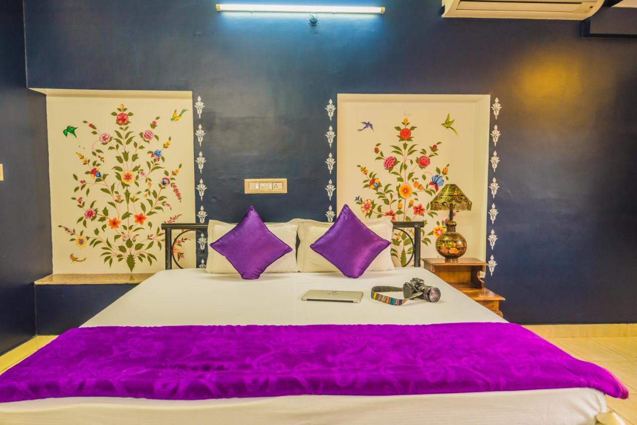 Zostel Jodhpur- Clock Tower Hostel Джодпур Екстериор снимка