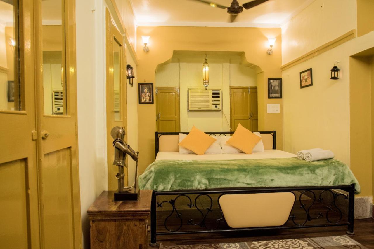 Zostel Jodhpur- Clock Tower Hostel Джодпур Екстериор снимка